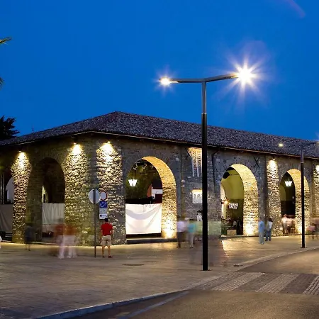 Old Court Palace